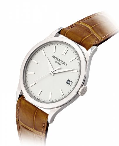 PATEK PHILIPPE. A FINE 18K WHITE GOLD AUTOMATIC WRISTWATCH WITH SWEEP CENTRE SECONDS AND DATE