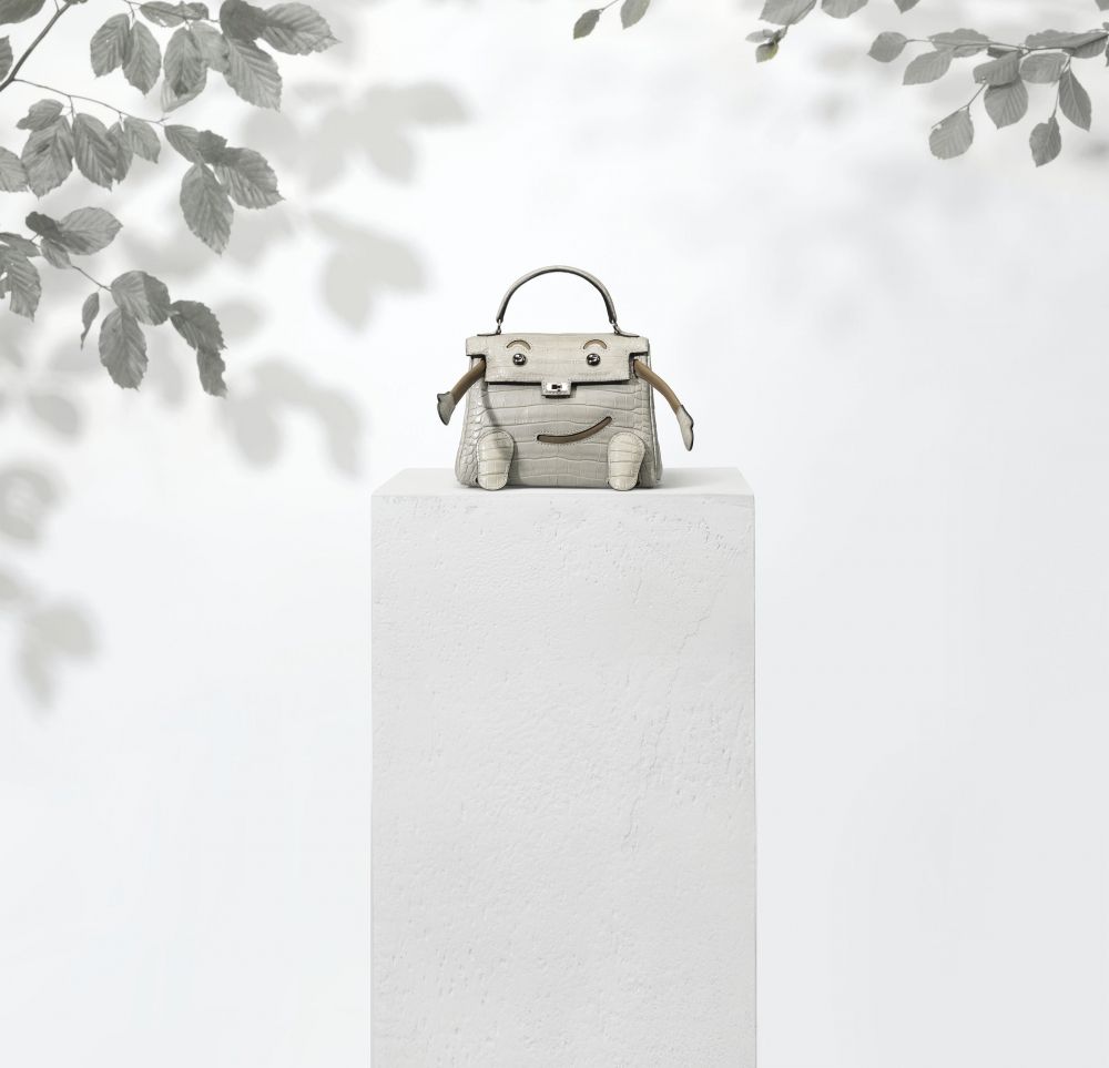 A RARE, CUSTOM MATTE GRIS PERLE ALLIGATOR TAUPE SWIFT LEATHER QUELLE IDOLE WITH PALLADIUM HARDWARE