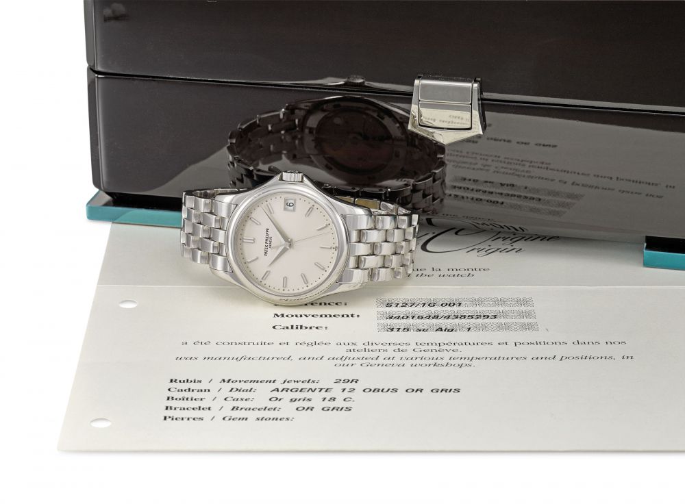 PATEK PHILIPPE. A FINE 18K WHITE GOLD AUTOMATIC WRISTWATCH WITH SWEEP CENTRE SECONDS, BRACELET, ORIGINAL CERTIFICATE AND BOX