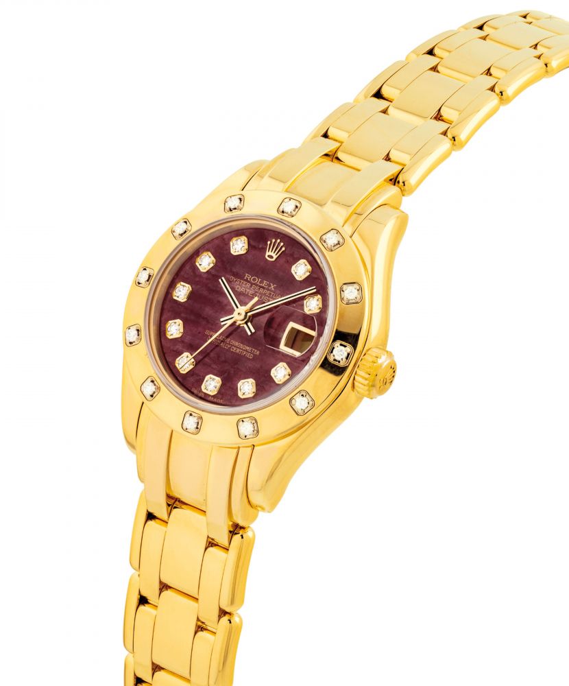 ROLEX. A LADY'S FINE AND RARE 18K GOLD AND DIAMOND-SET AUTOMATIC WRISTWATCH WITH SWEEP CENTRE SECONDS, DATE, BRACELET AND RED HARD STONE DIAL