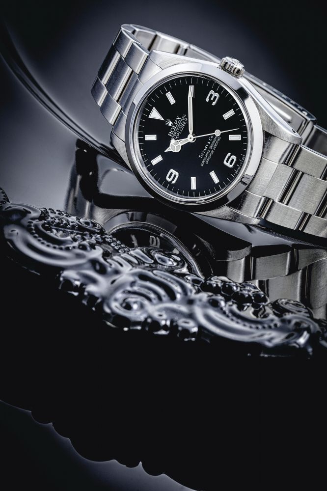 ROLEX. A RARE STAINLESS STEEL AUTOMATIC WRISTWATCH WITH SWEEP CENTRE SECONDS AND BRACELET