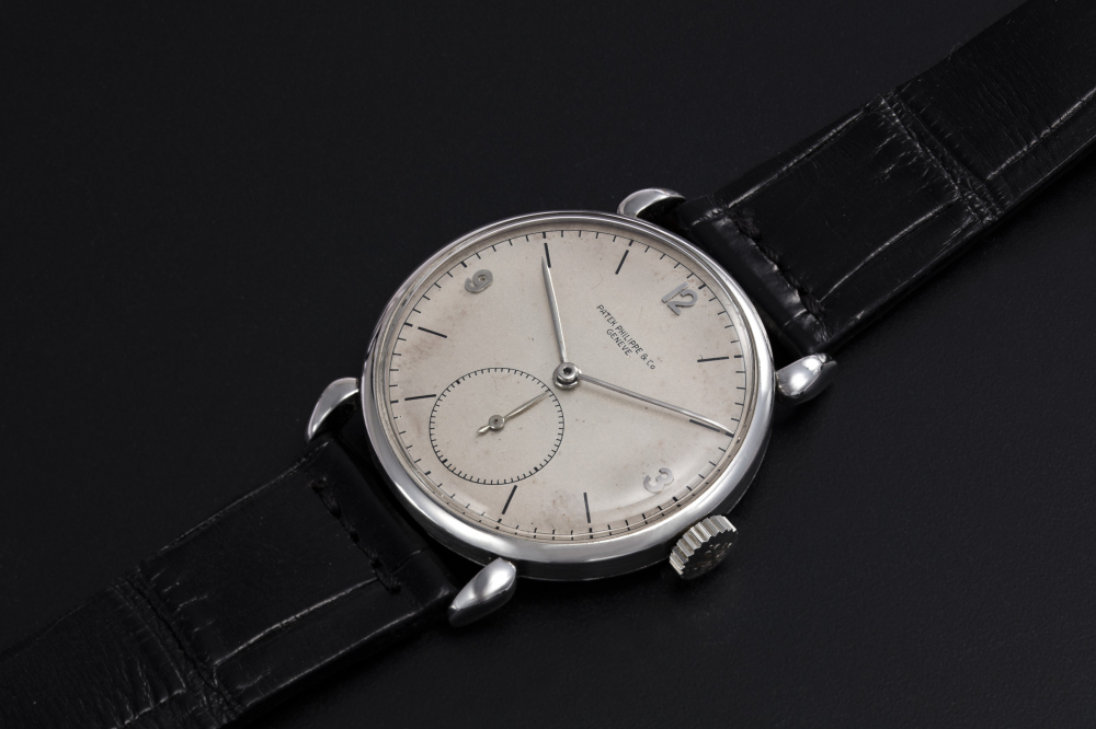 PATEK PHILIPPE, A RARE STEEL MANUAL-WINDING CALATRAVA, REF. 1503 - CASE
