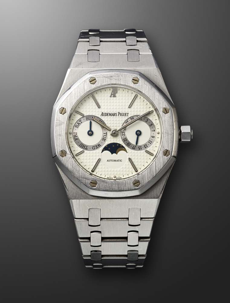 AUDEMARS PIGUET, STAINLESS STEEL DAY-DATE WITH MOON PHASES ROYAL OAK, REF. 25594" -