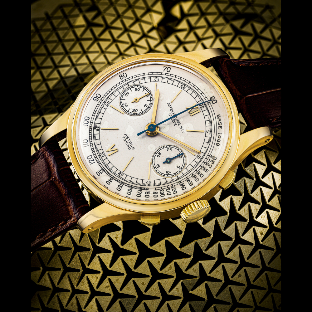 PATEK PHILIPPE. AN EXTREMELY RARE 18K GOLD CHRONOGRAPH WRISTWATCH WITH TACHYMETER SCALE, RETAILED BY ASTRUA TORINO