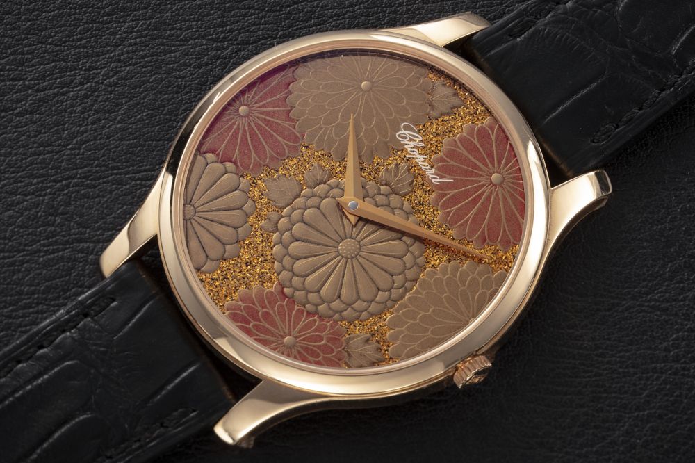 CHOPARD, L.U.C XP URUSHI 'CHRYSANTHEMUM', A GOLD AUTOMATIC WRISTWATCH WITH LACQUERED AND GOLD DIAL - CASE