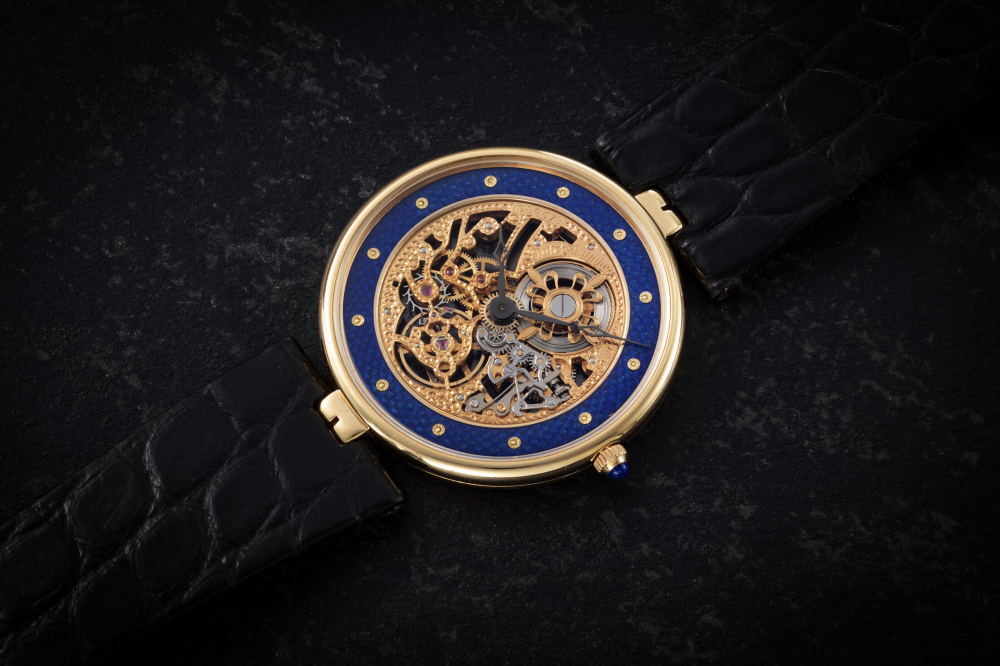 PATEK PHILIPPE, REF. 3885, AN ATTRACTIVE GOLD SKELETONIZED ENAMEL DIAL WRISTWATCH - MOVEMENT