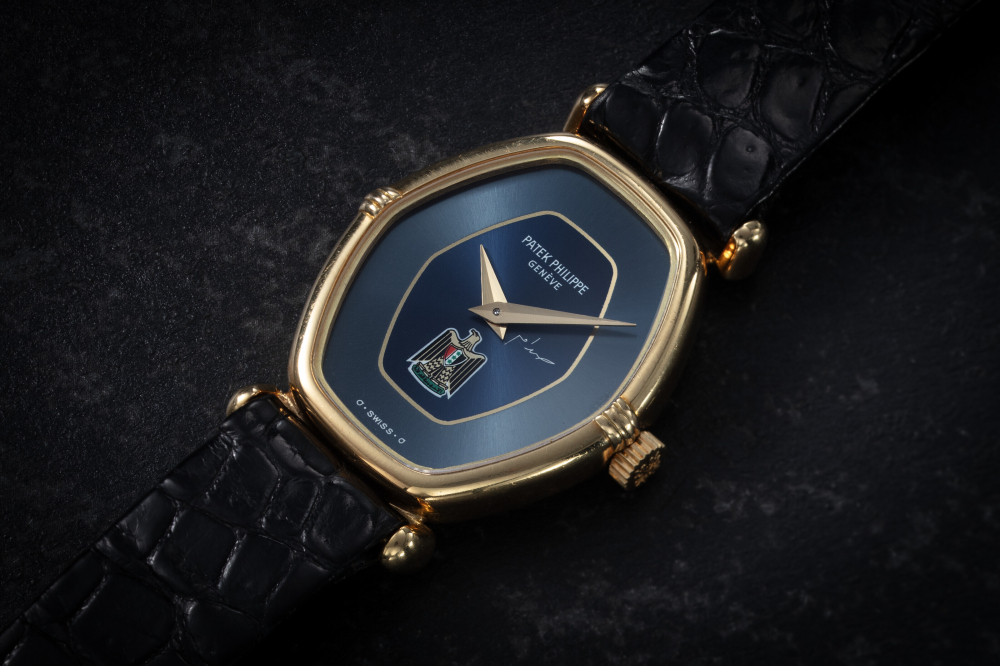PATEK PHILIPPE, REF. 4463, A GOLD MANUAL-WINDING WRISTWATCH WITH THE IRAQI COAT OF ARMS, CASE NUMBER: 2’784’614, MOVEMENT NUMBER: 1’398’867 | Christie’s
