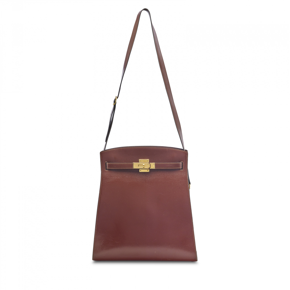 A HAVANE CALF BOX LEATHER KELLY SPORT 29 WITH GOLD HARDWARE - HERMÈS