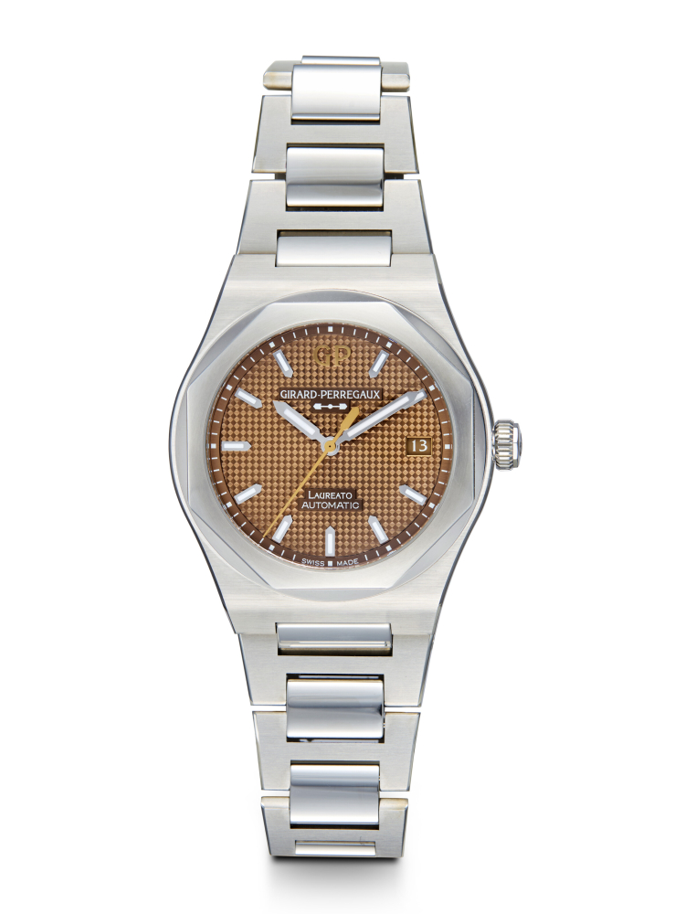 GIRARD-PERREGAUX, LAUREATO REF. 81005, A FINE STAINLESS STEEL AUTOMATIC WRISTWATCH WITH BRACELET