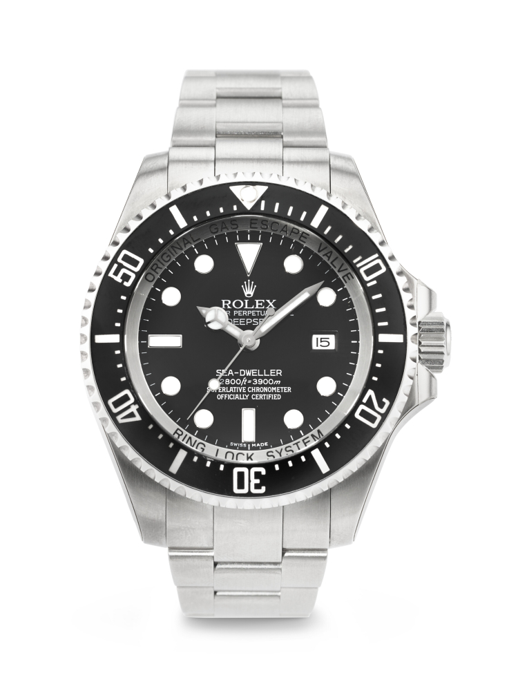 ROLEX. A STICKERED AND 'UNWORN' STAINLESS STEEL WRISTWATCH WITH SWEEP CENTER SECONDS, DATE AND BRACELET