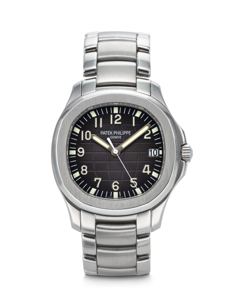 PATEK PHILIPPE. A COVETED STAINLESS STEEL AUTOMATIC WRISTWATCH WITH SWEEP CENTRE SECONDS, DATE AND BRACELET