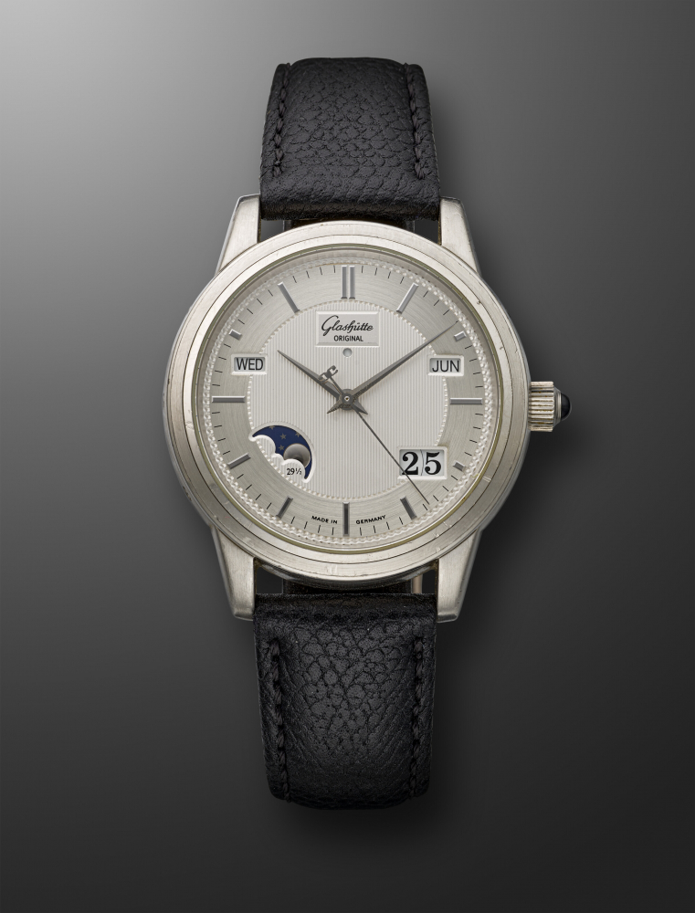 GLASHUTTE, LIMITED EDITION PLATINUM PERPETUAL CALENDAR WITH MOON PHASES 'SENATOR', REF. 21959, NO. 29/50" -