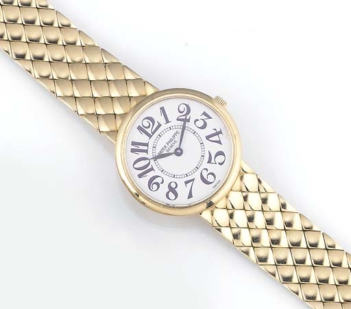 PATEK PHILIPPE, A LADY'S 18ct. GOLD QUARTZ WRISTWATCH.signed Patek Philippe, Ref:4821/1, circa 1990.