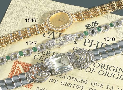 PATEK PHILIPPE. A LADY'S PLATINUM AND DIAMOND-SET SQUARE WRISTWATCH WITH BRACELET