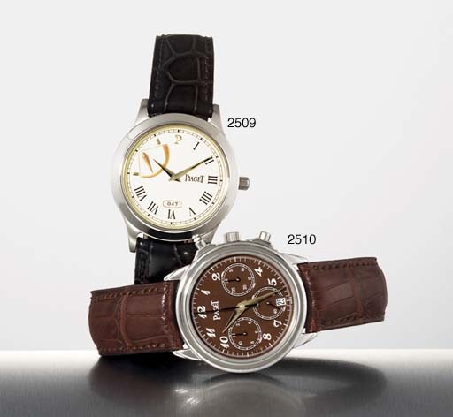 PIAGET. AN 18K WHITE GOLD AUTOMATIC CHRONOGRAPH WRISTWATCH WITH DATE