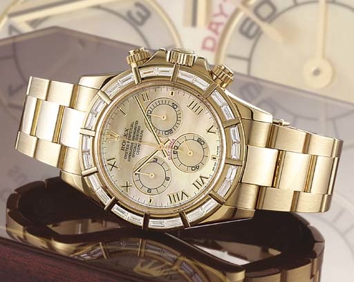 ROLEX. A FINE 18K GOLD AND DIAMOND-SET AUTOMATIC CHRONOGRAPH WRISTWATCH WITH BRACELET AND COGNAC MOTHER-OF-PEARL DIAL