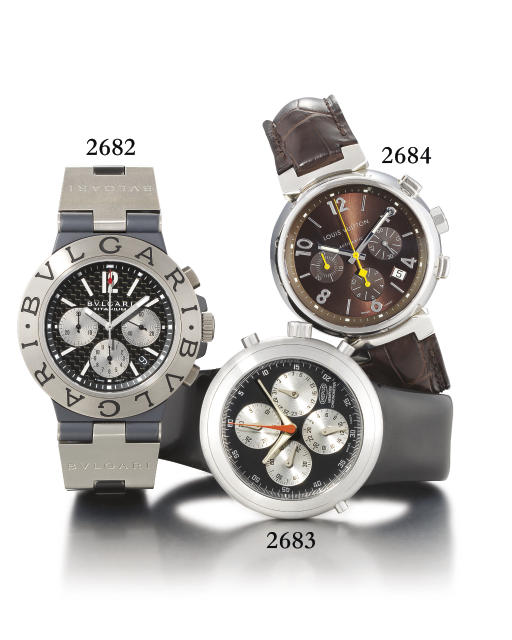 BULGARI. A LARGE TITANIUM AUTOMATIC CHRONOGRAPH WRISTWATCH WITH DATE