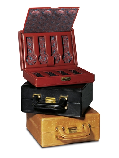 SCATOLA DEL TEMPO.THREE VARIOUS LEATHER TRAVELLING WATCH CASES