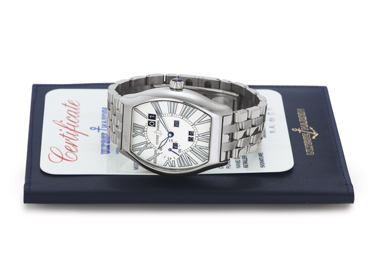 ULYSSE NARDIN. A FINE OVERSIZED 18K WHITE GOLD AUTOMATIC PERPETUAL CALENDAR WRISTWACH WITH BRACELET