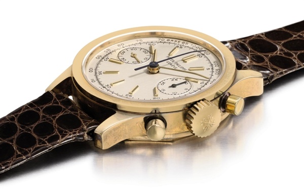 Patek Philippe. A very fine and extremely rare 18K gold chronograph wristwatch