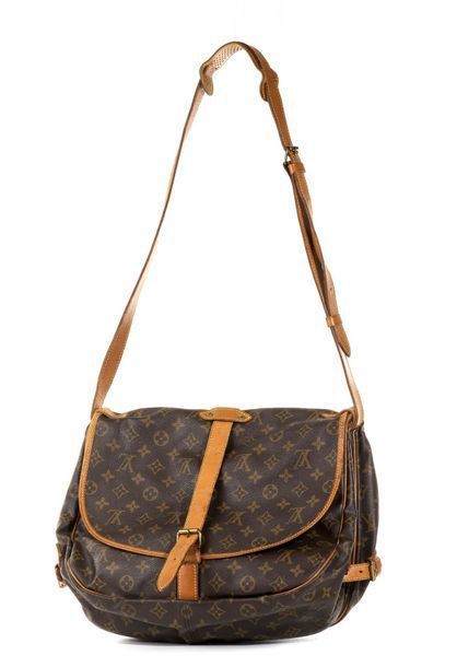 154. Louis VUITTON,Sac SAUMUR, toile Monogram... - Lot 154 - Cornette de Saint Cyr maison de ventes