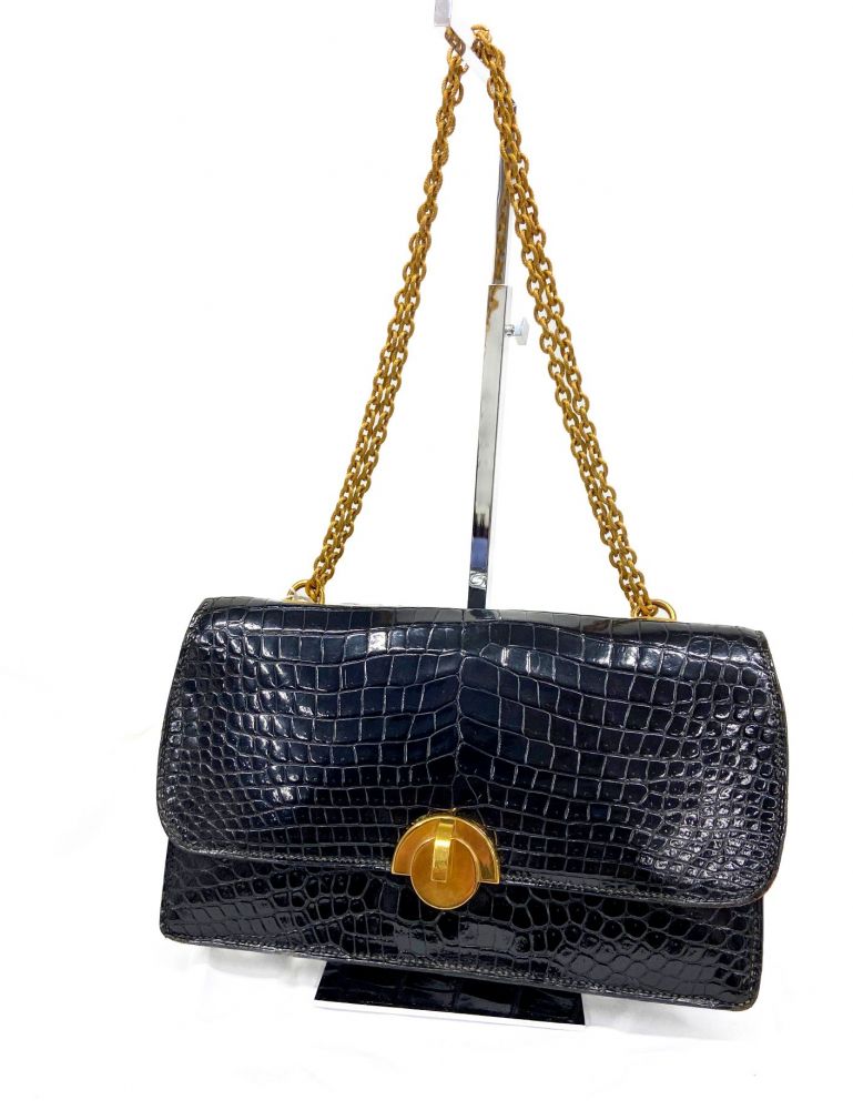 52. HERMES Paris, circa 1960,Sac Demi-lune,... - Lot 52 - Cornette de Saint Cyr maison de ventes