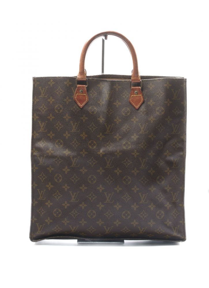 141. Louis VUITTON,Sac Plat, toile Monogram... - Lot 141 - Cornette de Saint Cyr maison de ventes