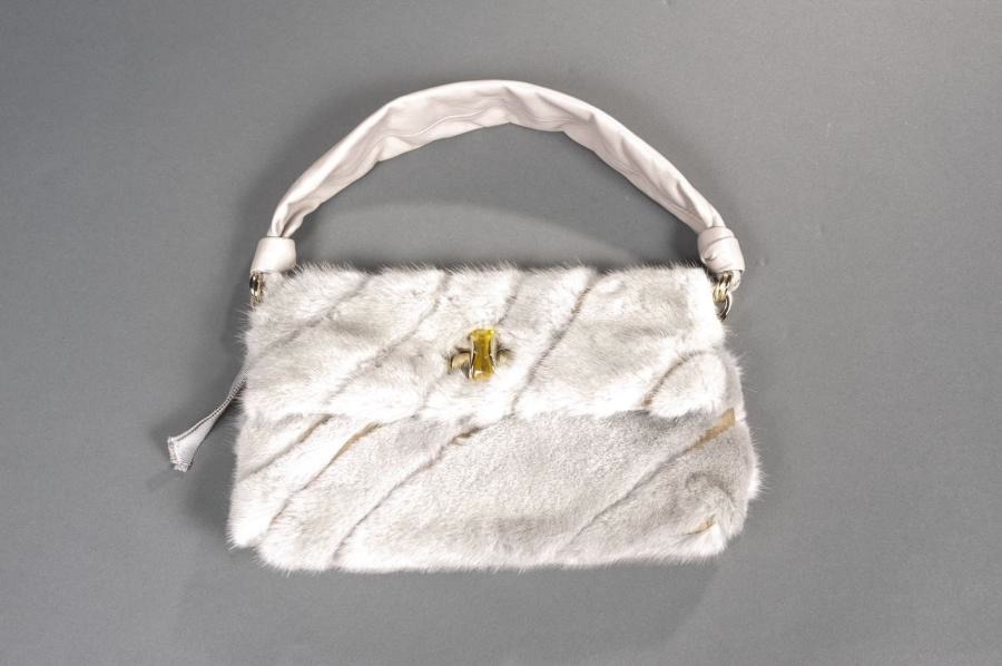 NINA RICCI