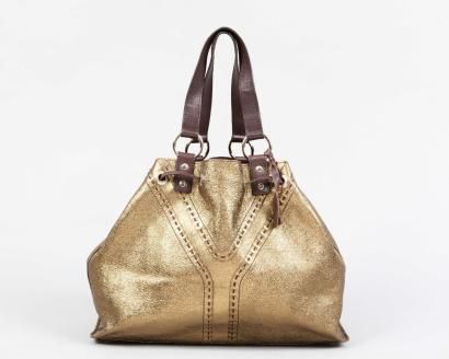 Yves Saint LAURENT