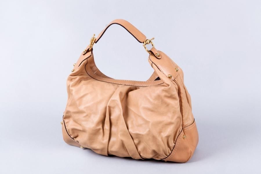 GUCCI;Sac " Hobo " 46 cm en veau beige,…