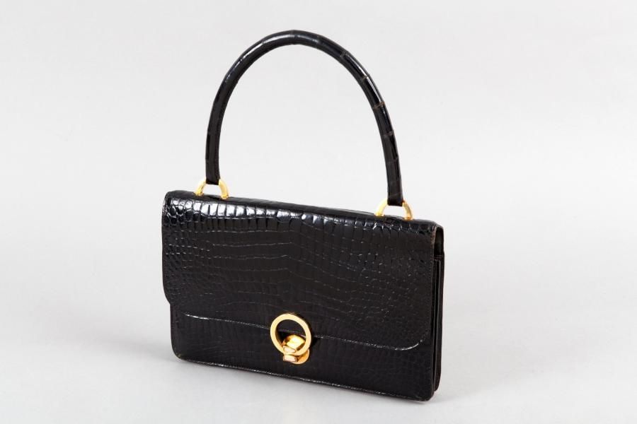 HERMES Paris;Sac "Ring" 26cm à deux soufflets…