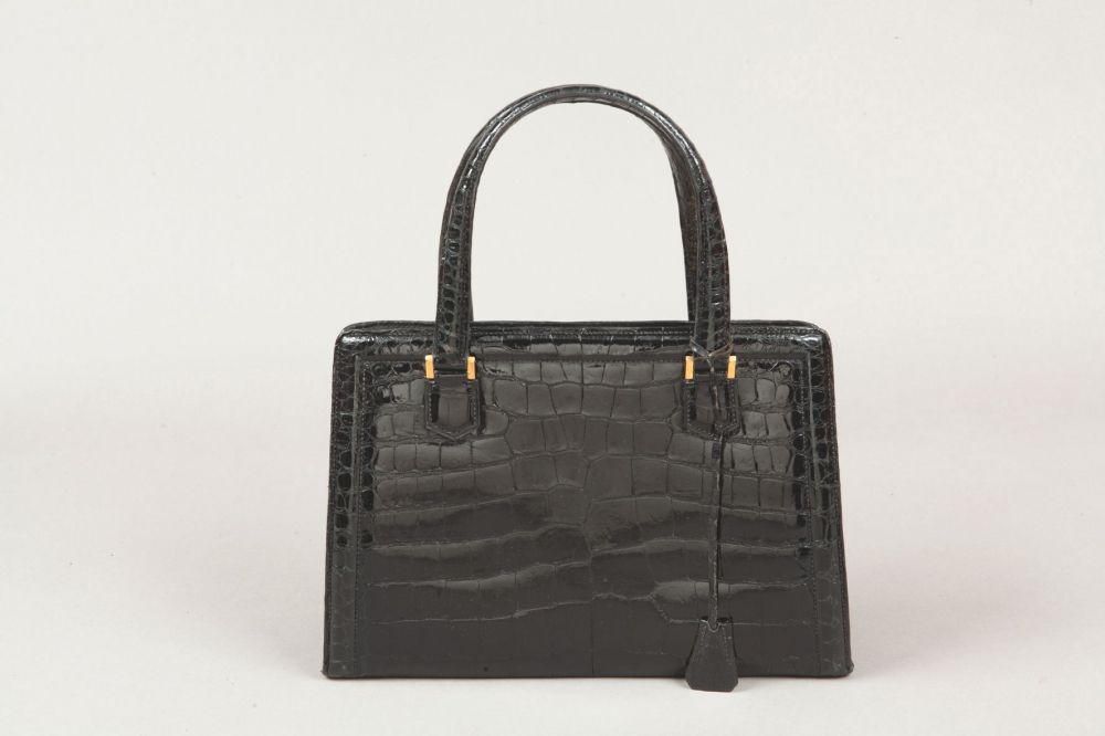 ∆ HERMES Paris - Sac Pullman 30cm en crocodile... - Lot 506 - Gros Delettrez