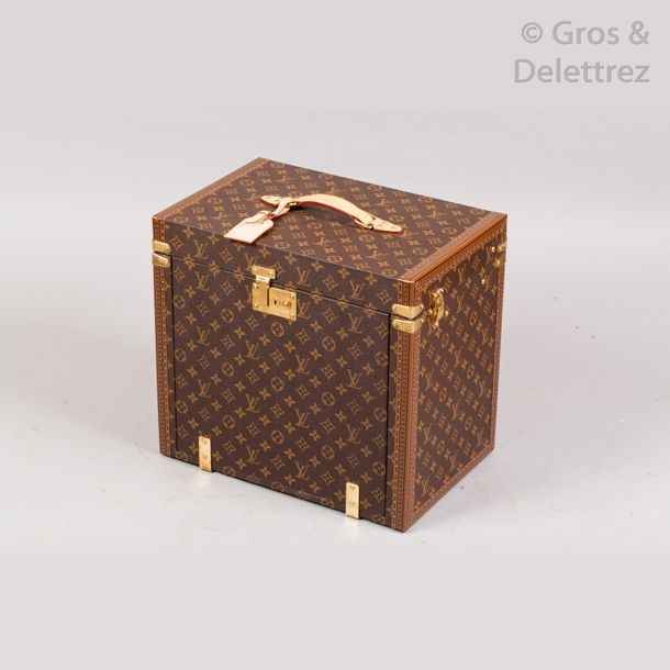 Louis VUITTON