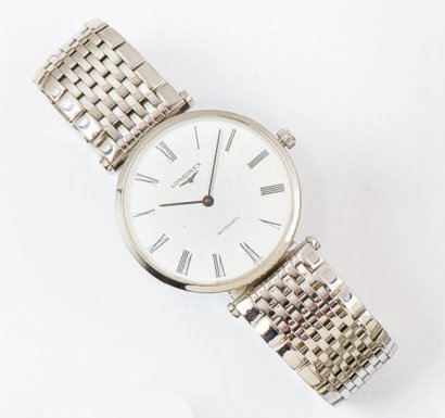 LONGINES