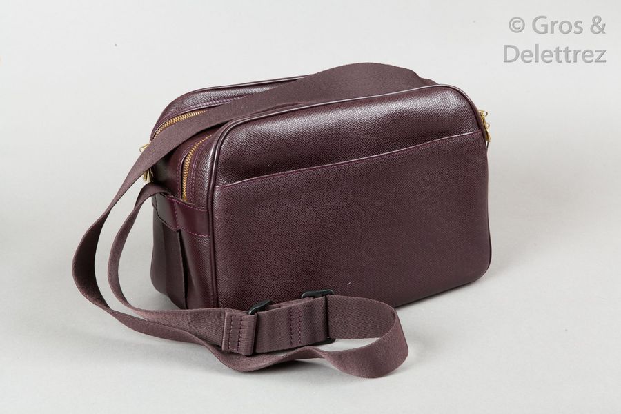 Louis Vuitton Reporter