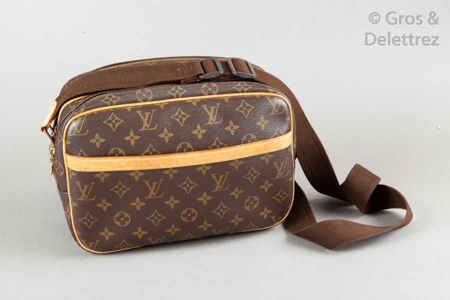 Louis Vuitton Reporter