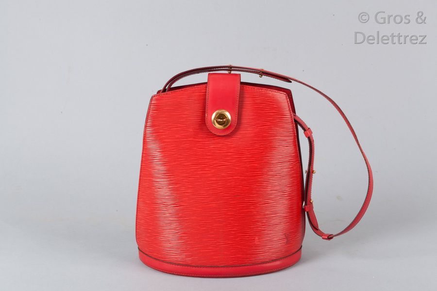 Louis Vuitton Cluny