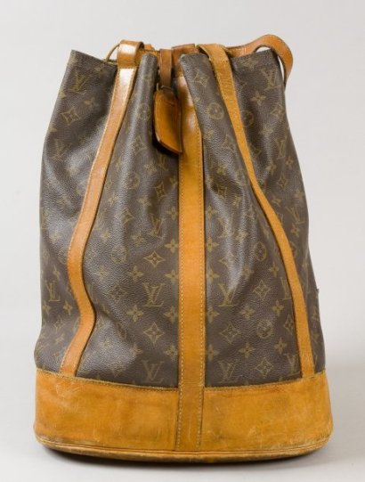 *Louis VUITTON