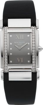 Patek Philippe Ref. 4920G Ladies' Twenty~ 4 Diamond White.Gold Wristwatch....
