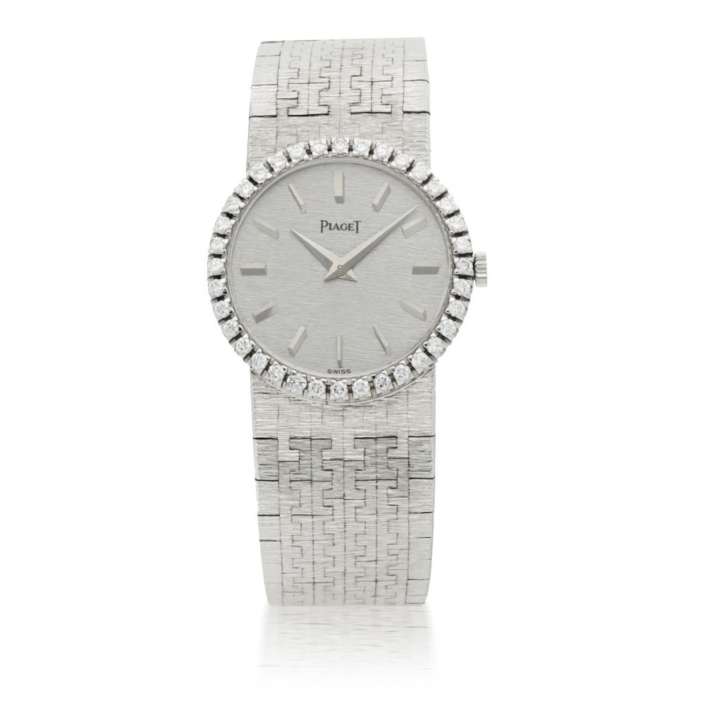 PIAGET | REF 926 A6 WHITE GOLD AND DIAMOND-SET BRACELET WATCH CIRCA 1975