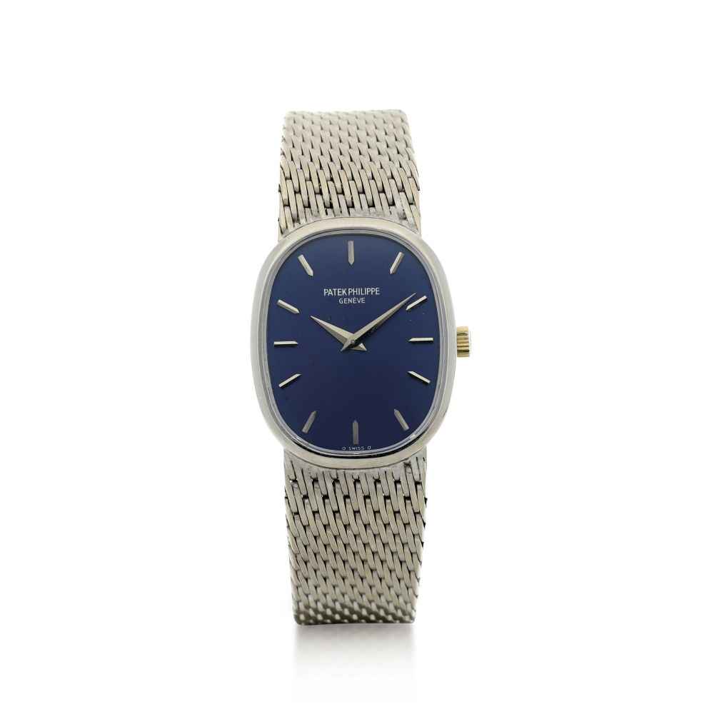 PATEK PHILIPPE | REFERENCE 4226/2, A WHITE GOLD BRACELET WATCH, MADE IN 1974