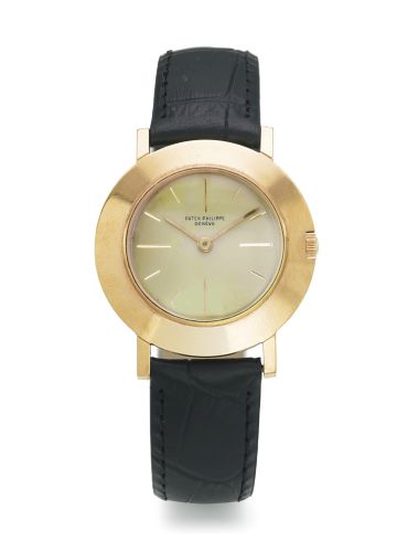 Patek Philippe.A FINE PINK GOLD WRISTWATCH REF 2594 MVT 780928 CASE 2603066 MADE IN 1958