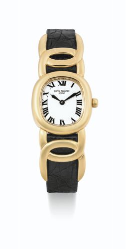 Patek Philippe.A LADY'S YELLOW GOLD CUSHION-FORM WRISTWATCH REF 4830 MVT 1629474 CASE 2995797 GOLDEN ELLIPSE CIRCA 2003