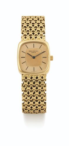 Patek Philippe.A LADY'S YELLOW GOLD CUSHION-FORM BRACELET WATCH REF 4186/2 MVT 1269493 CASE 2743856 MADE IN 1974