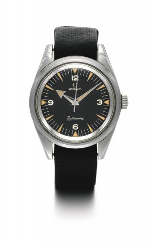 Omega.A RARE STAINLESS STEEL CENTRE SECONDS ANTI-MAGNETIC WRISTWATCH WITH BRACELET REF 2914-1 SC MVT 15373854 RAILMASTER CIRCA 1957
