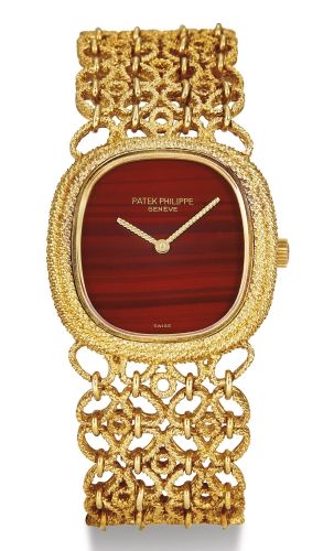 Patek Philippe.A LADY'S YELLOW GOLD CUSHION-FORM BRACELET WATCH REF 4285/1 MVT 1274403 CASE 2732091 MADE IN 1976.A LADY'S YELLOW GOLD CUSHION-FORM BRACELET WATCH REF 4285/1 MVT 1274403 CASE 2732091 MADE IN 1976