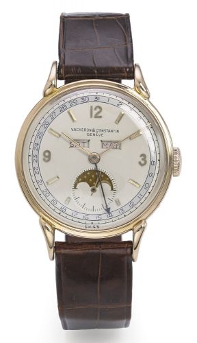 Vacheron Constantin A PINK GOLD TRIPLE CALENDAR WRISTWATCH WITH MOON-PHASE REF 4240 MVT 457530 CASE 290248 CIRCA 1945