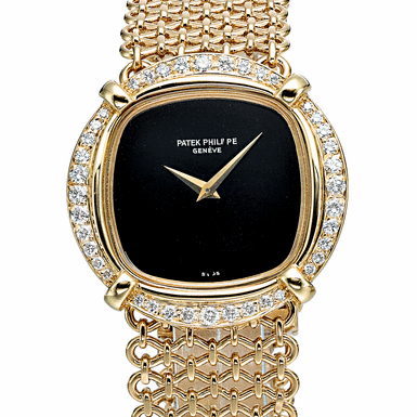 PATEK PHILIPPE, A LADY'S GOLD AND DIAMOND SET OVAL FORM BRACELET WATCH WITH&&NBSP - ONYX DIAL CIRCA&&NBSP - 1971 REF 4272/1J MVT 1275933 CASE 2762409