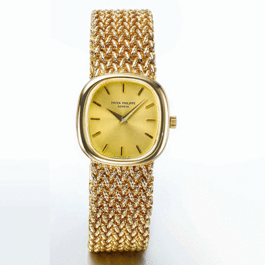 PATEK PHILIPPE - A YELLOW GOLD ELLIPTICAL BRACELET WATCH CIRCA 1974 REF 4223/1J MVT 1266534 CASE 2731670