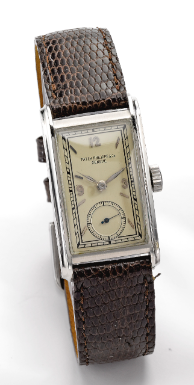 PATEK PHILIPPE - A STAINLESS STEEL RECTANGULAR WRISTWATCH 1937 REF 417 MVT 831420 CASE 504050